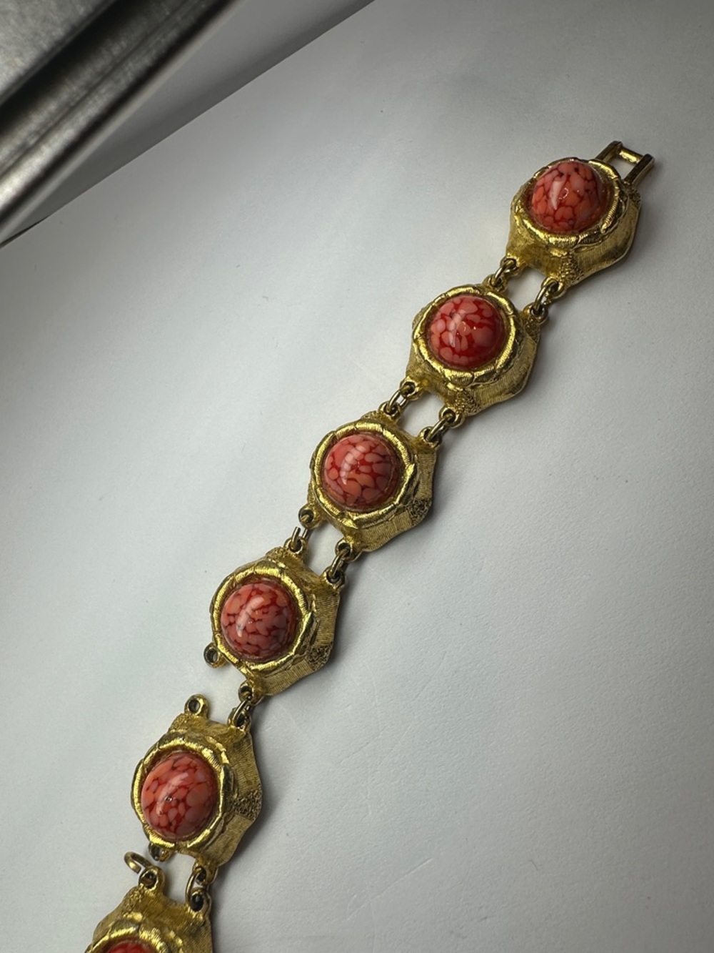 Vintage Czech Glass Bracelet For Repair with Red Marbled Glass Cabochons - Picture 5 of 15